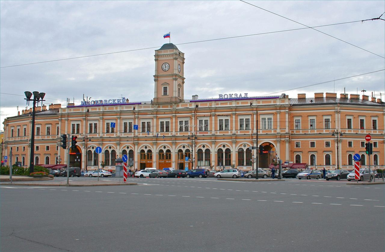 Center City Flats - City Center Appartement Sint-Petersburg Buitenkant foto